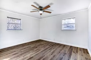 521 Val Oaks Ct, Hurst, TX 76053 - Photo 23