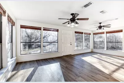 521 Val Oaks Court, Hurst, TX 76053 - Photo 13