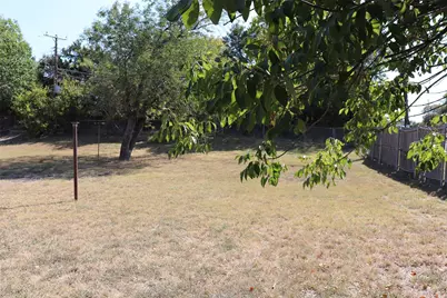 2406 Magna Vista Drive, Dallas, TX 75216 - Photo 5