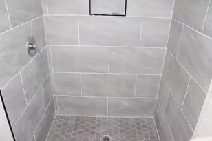 2406 Magna Vista Dr, Dallas, TX 75216 - Photo 9