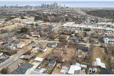 1639 Neal Street, Dallas, TX 75208 - Photo 15