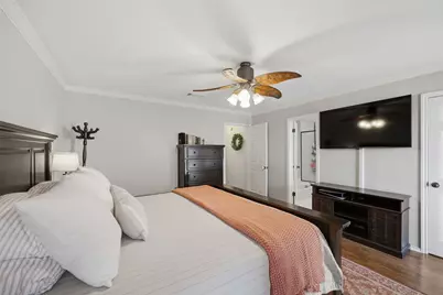 10120 Regent Row Street, Benbrook, TX 76126 - Photo 13