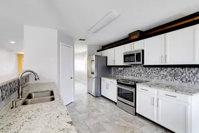 2219 Zion Hill, Grand Prairie, TX 75052 - Photo 11