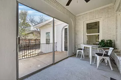 412 SW 4th Avenue, Mineral Wells, TX 76067 - Photo 3