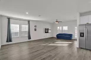 9713 Cherrywood Wy, Aubrey, TX 76227 - Photo 7