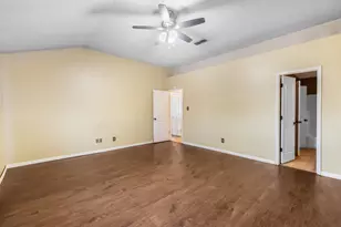 5808 Caprock Dr, Arlington, TX 76018 - Photo 19