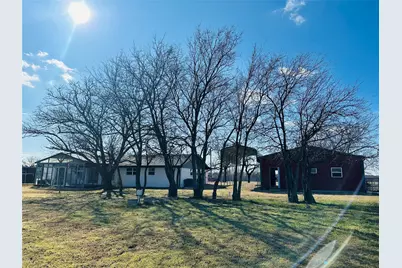 2014 County Road 123, Gainesville, TX 76240 - Photo 17