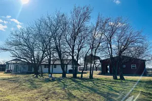 2014 Co Rd 123, Gainesville, TX 76240 - Photo 17