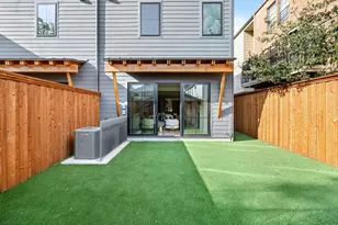 3936 Hawthorne Ave, Dallas, TX 75219 - Photo 33