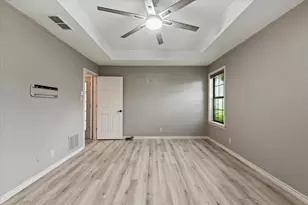 1514 Pickwick Ln, Denton, TX 76209 - Photo 17