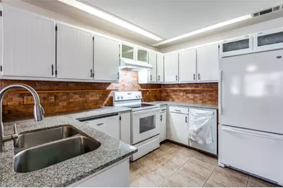 661 Prairie Dell Street, Lewisville, TX 75067 - Photo 5