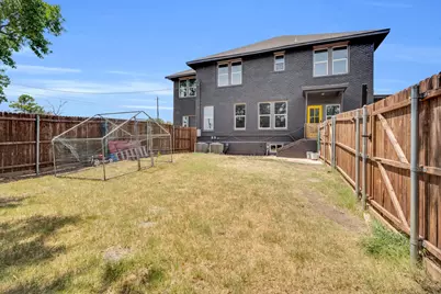 805 E Wise Street, Bowie, TX 76230 - Photo 27