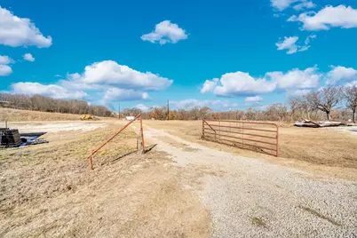 83 Baugh Road, Gainesville, TX 76240 - Photo 3