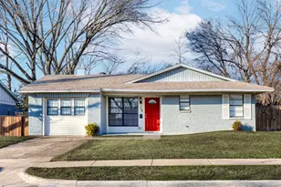 121 Sunflower Dr, Garland, TX 75041 - Photo 1