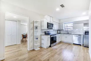 121 Sunflower Dr, Garland, TX 75041 - Photo 5