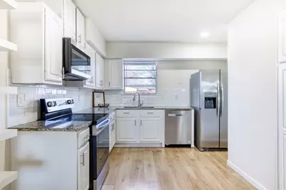 121 Sunflower Drive, Garland, TX 75041 - Photo 7