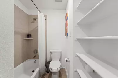 2026 Hollowcreek Trail, Lewisville, TX 75010 - Photo 33