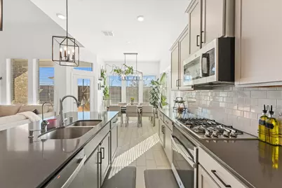 2026 Hollowcreek Trail, Lewisville, TX 75010 - Photo 13