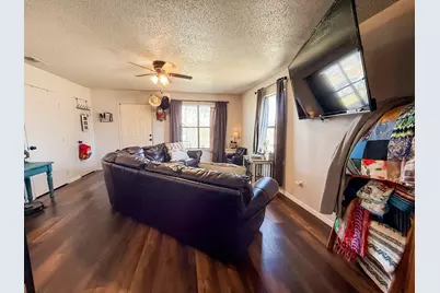 515 Longbotham, Wortham, TX 76693 - Photo 5