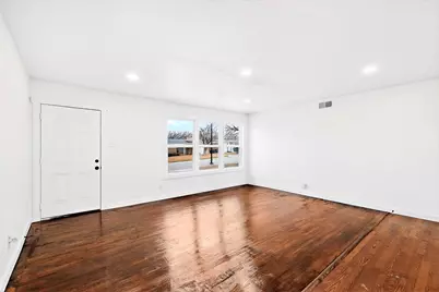 1816 Ellington Drive, Fort Worth, TX 76112 - Photo 7