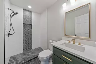 2400 S 26th St, Waco, TX 76706 - Photo 11