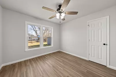 2400 S 26th Street, Waco, TX 76706 - Photo 13