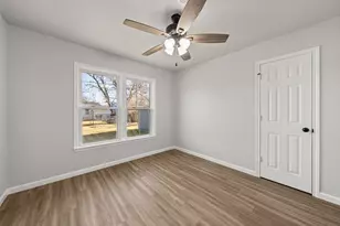 2400 S 26th St, Waco, TX 76706 - Photo 13