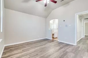 2260 Bald Eagle Way, Grand Prairie, TX 75052 - Photo 11