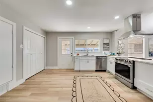 3422 Knoll Point Dr, Garland, TX 75043 - Photo 9