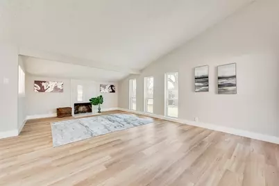 3422 Knoll Point Drive, Garland, TX 75043 - Photo 3