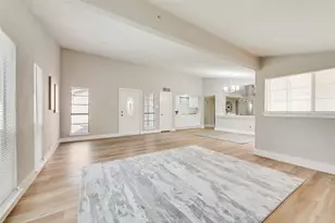 3422 Knoll Point Dr, Garland, TX 75043 - Photo 5