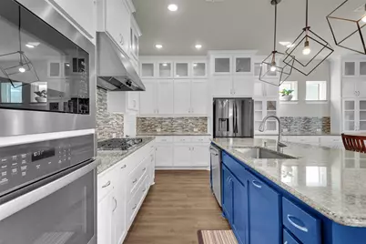 8858 Mandalay Street, North Richland Hills, TX 76180 - Photo 11