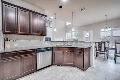 300 Whitman Drive, McKinney, TX 75072 - Photo 11