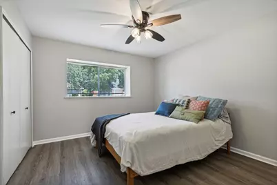 2312 Valleywood Drive, Carrollton, TX 75006 - Photo 13