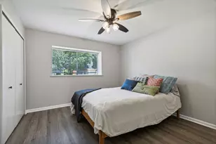 2312 Valleywood Dr, Carrollton, TX 75006 - Photo 13