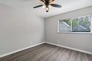 2312 Valleywood Dr, Carrollton, TX 75006 - Photo 15