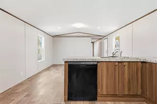 618 E 6th St, Blum, TX 76627 - Photo 9