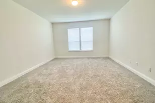 816 Brock Dr, Aubrey, TX 76227 - Photo 9