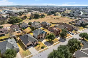 723 Tumbleweed Trail, Temple, TX 76502 - Photo 35