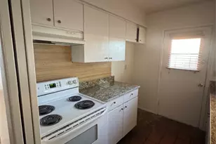 13424 Blossomheath Ln, Dallas, TX 75240 - Photo 25