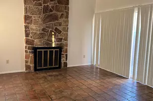 13424 Blossomheath Ln, Dallas, TX 75240 - Photo 5