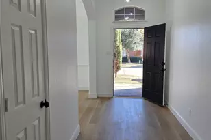 10013 Daly Dr, Fort Worth, TX 76053 - Photo 5