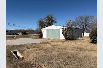 103 E 5th Street, Prosper, TX 75078 - Photo 15