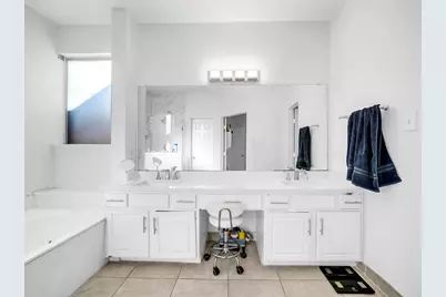 5300 Sunnyway Drive, Fort Worth, TX 76123 - Photo 17