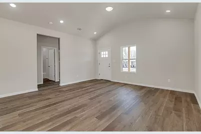 1402 Arizona Avenue, Fort Worth, TX 76104 - Photo 9