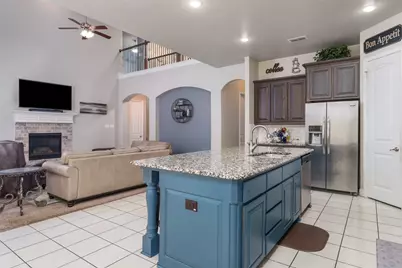 704 Elm Creek Circle, Mansfield, TX 76063 - Photo 15