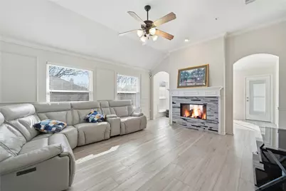 4410 New Meadow Drive, Mansfield, TX 76063 - Photo 11