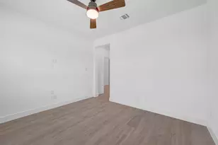 1023 Candlewyck Dr, Justin, TX 76247 - Photo 21