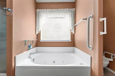 1029 Hidden Lake Drive, Burleson, TX 76028 - Photo 19