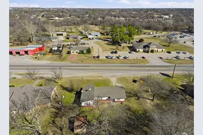 321 W Highway 199, Springtown, TX 76082 - Photo 29